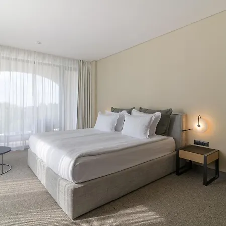 Ensana Aquahouse Otel