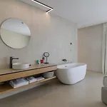 Ensana Aquahouse מלון