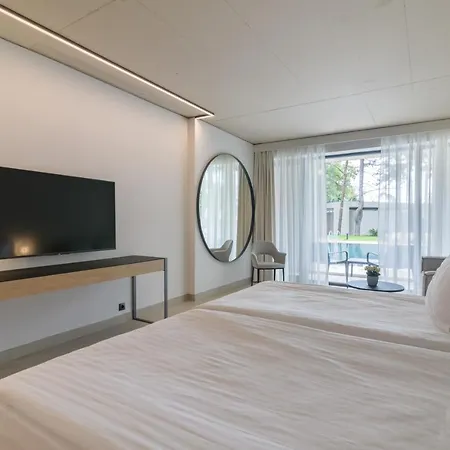 Ensana Aquahouse فندق 5*