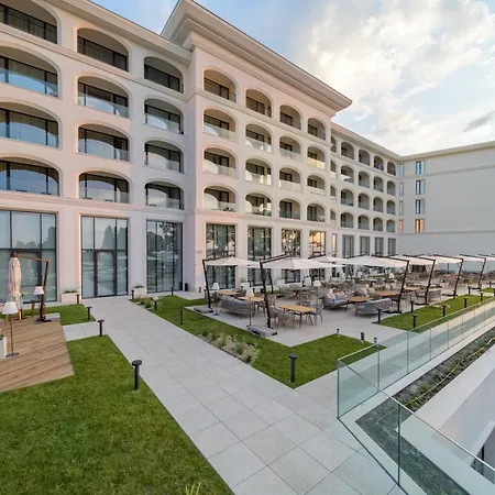 Ensana Aquahouse سينتس قسطنطين وهيلينا