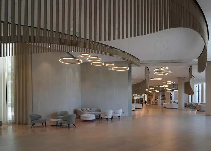 Ensana Aquahouse Hotel