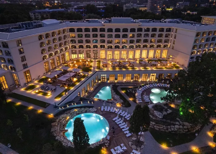 Ensana Aquahouse Hotel Saints Constantine and Helena