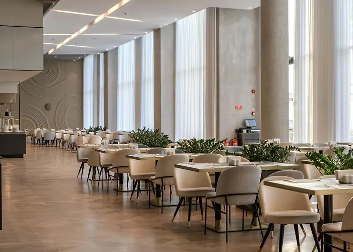 Ensana Aquahouse Hotel 5*