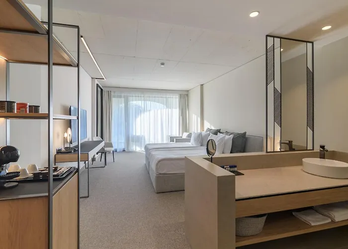 Ensana Aquahouse Hotel Saints Constantine and Helena